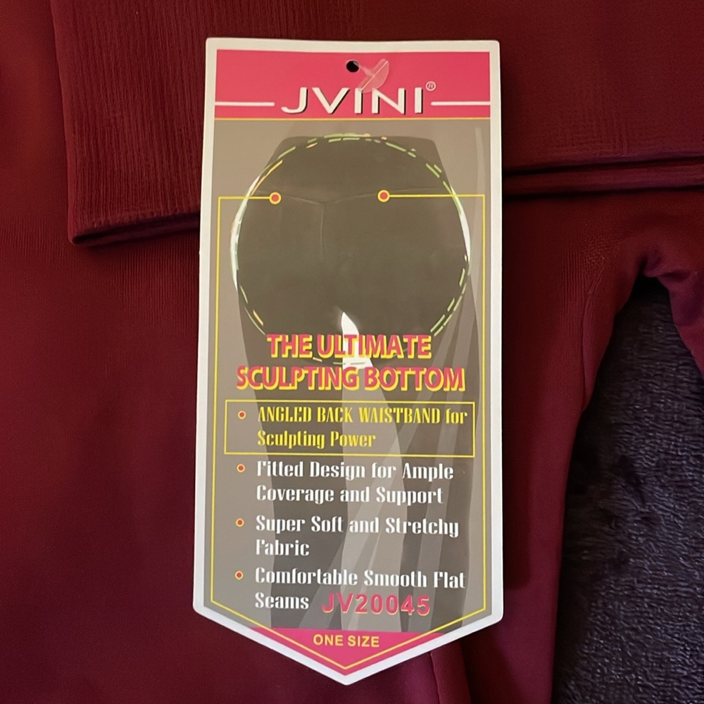 NWT JVINI Women’s Maroon Leggings. One size - Picture 3 of 4